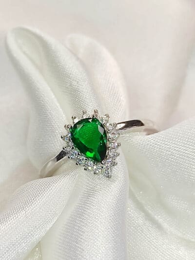 ασημένιο δαχτυλίδι με ζιργκόν lucia πράσινο